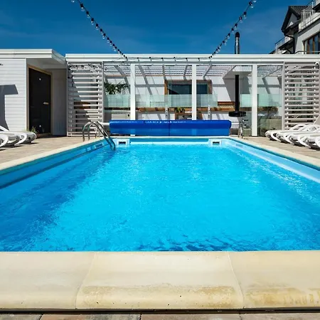 Orbisa Bis Basen Podgrzewany Sauna Jacuzzi Rowery Parking Klimatyzacja W Cenie Pobytu Sniadanie Privatunterkunft