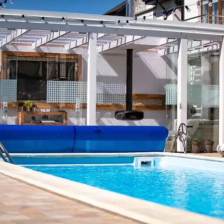 Orbisa Bis Basen Podgrzewany Sauna Jacuzzi Rowery Parking Klimatyzacja W Cenie Pobytu Sniadanie Privatunterkunft Leba