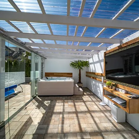 Orbisa Bis W Cenie Basen Podgrzewany Sauna Jacuzzi Rowery Parking Klimatyzacja Opcja Sniadan * Leba