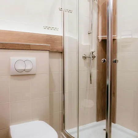 Privat bolig Orbisa Bis W Cenie Basen Podgrzewany Sauna Jacuzzi Rowery Parking Klimatyzacja Opcja Sniadan Łeba